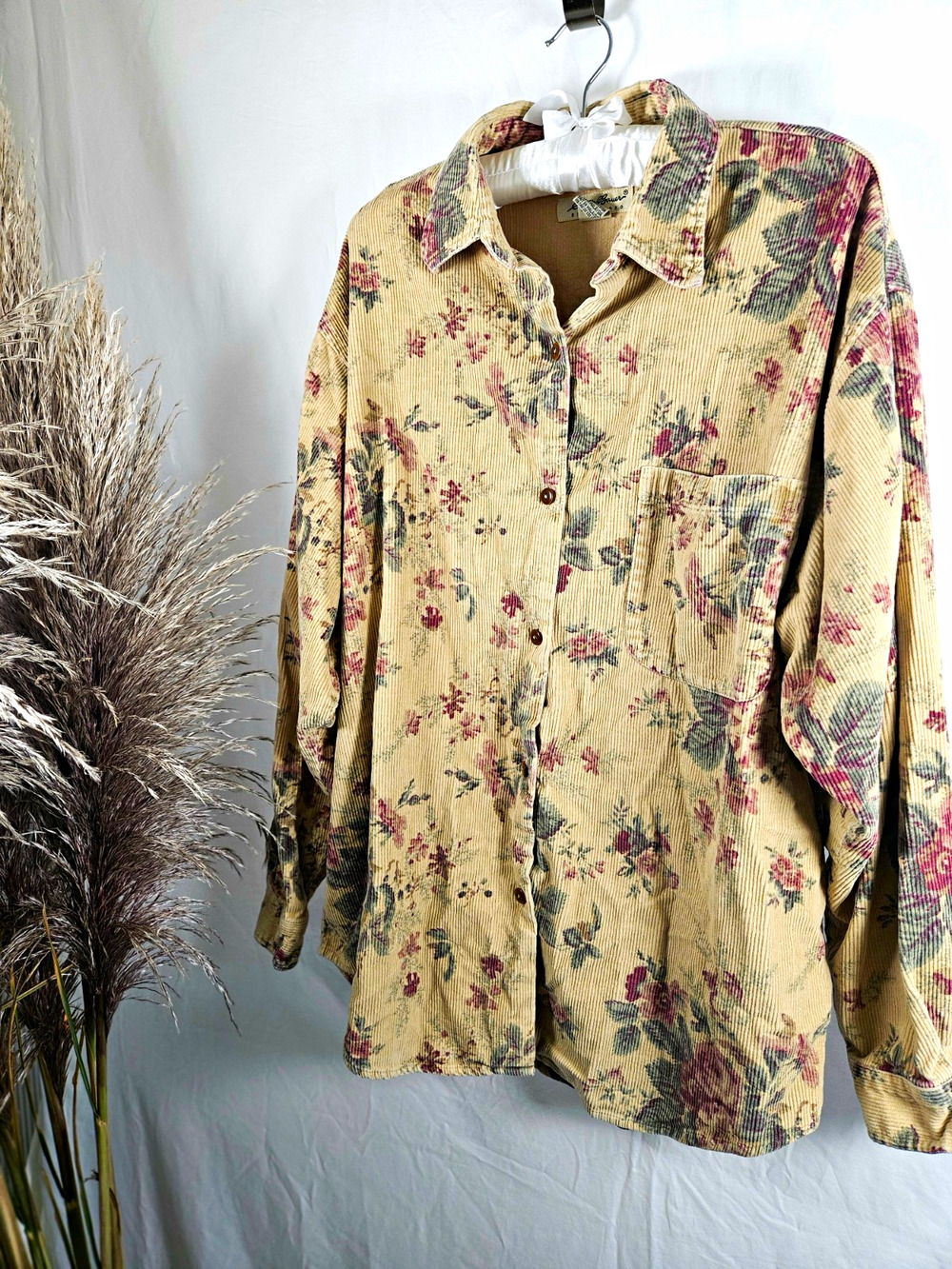 Vintage Eddie Bauer Corduroy Shirt Womens Small Beige Floral Tapestry 90s Cotton